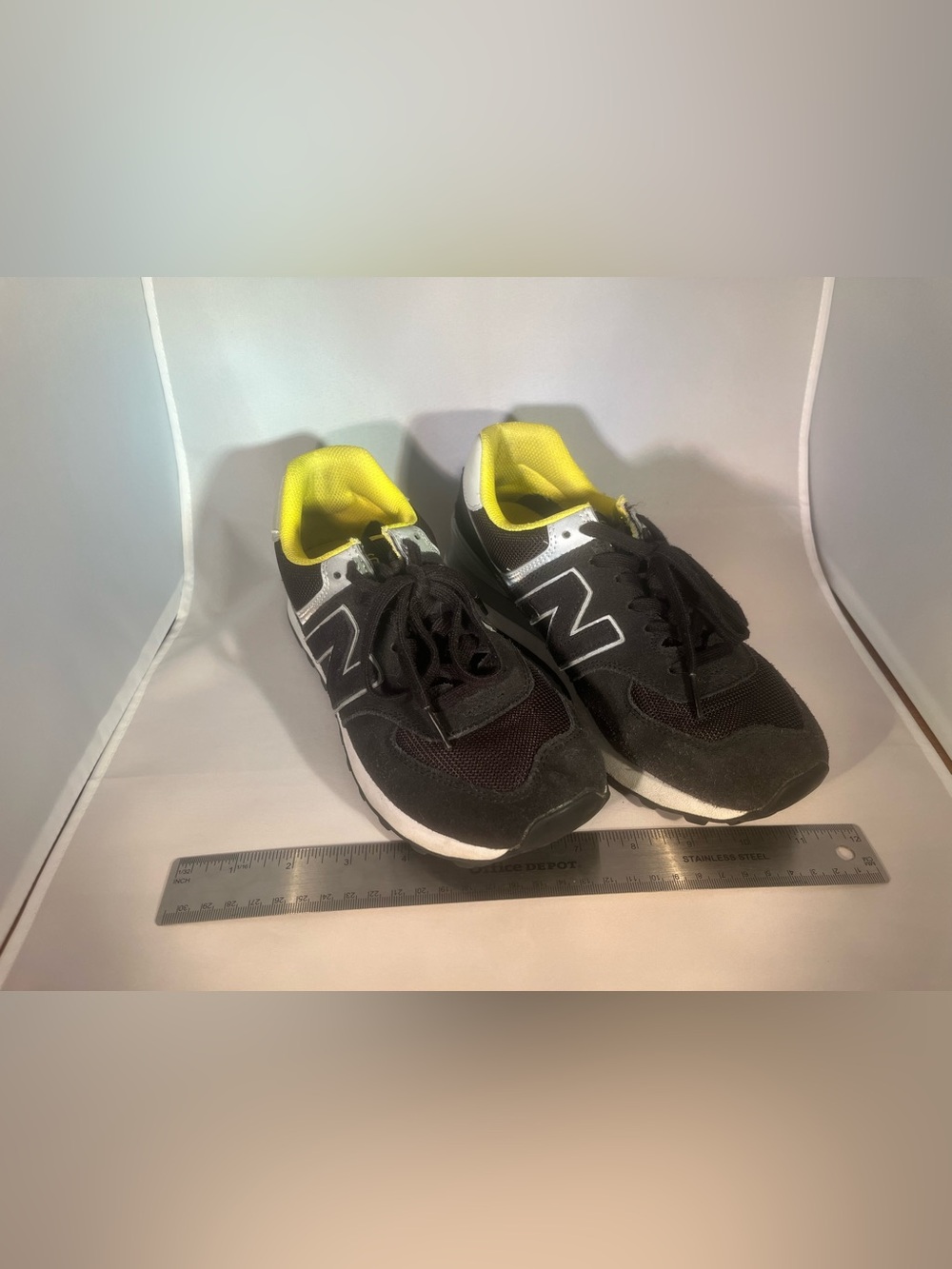 New Balance x FIGS 574
